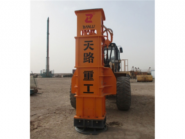 高速液壓夯實機